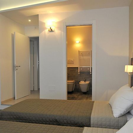 Bed and Breakfast Le Stanze Sul Corso Pescara Zimmer foto