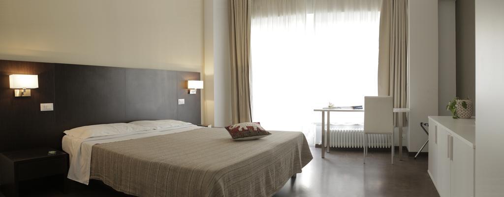 Bed and Breakfast Le Stanze Sul Corso Pescara Exterior foto