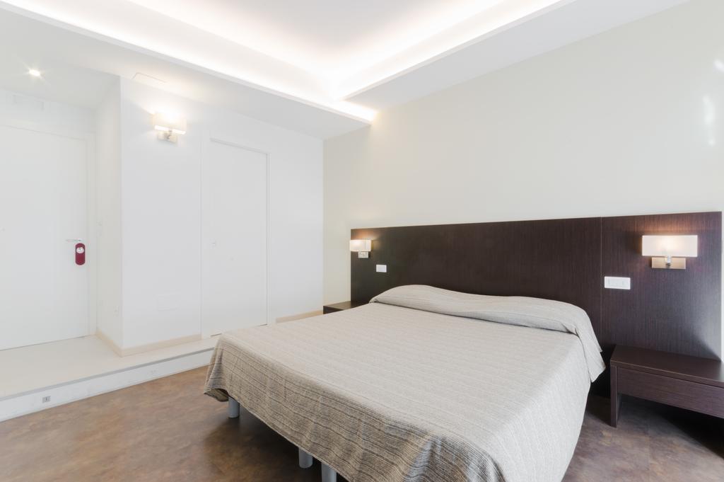 Bed and Breakfast Le Stanze Sul Corso Pescara Exterior foto