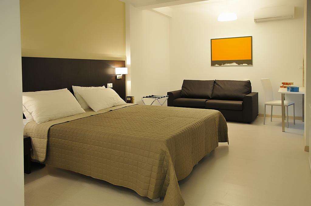 Bed and Breakfast Le Stanze Sul Corso Pescara Zimmer foto